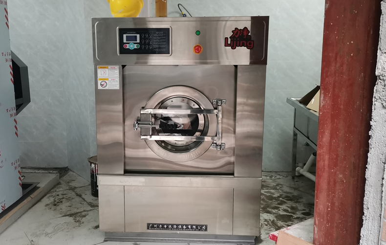 30KG全自動洗脫機(jī) 30KG全自動洗脫機(jī)